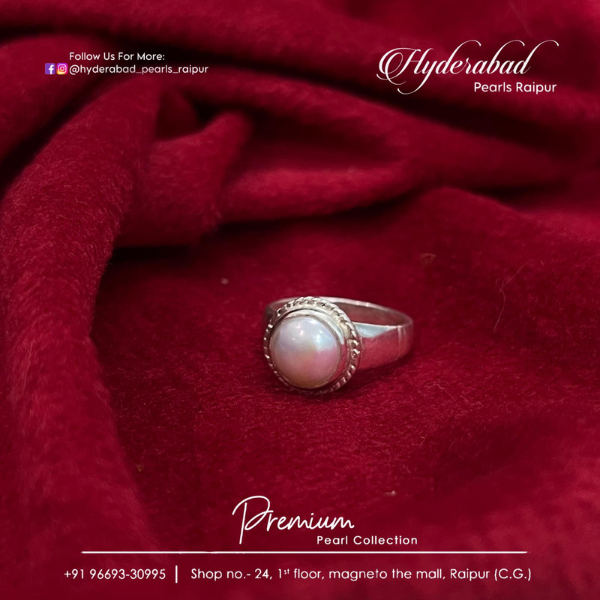 Classic Pearl Charm Ring